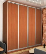 Шкаф-купе: 4 ДСП (240х220х45/60) Шкаф-купе: 4 ДСП (240х220х45/60)